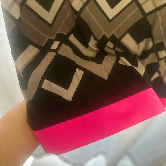 NWOT- Eliza J Geometric‎ Print Zippered Lined Dress. Size 12. - Picture 2 of 7